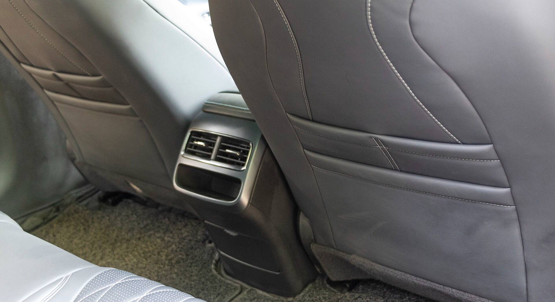 BYD Seal interior view 26