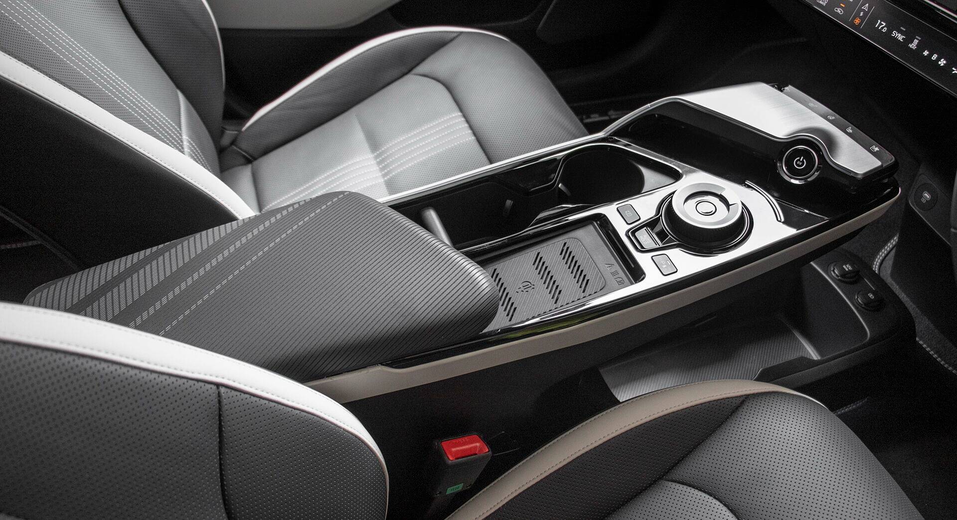 Kia EV6 interior view 8