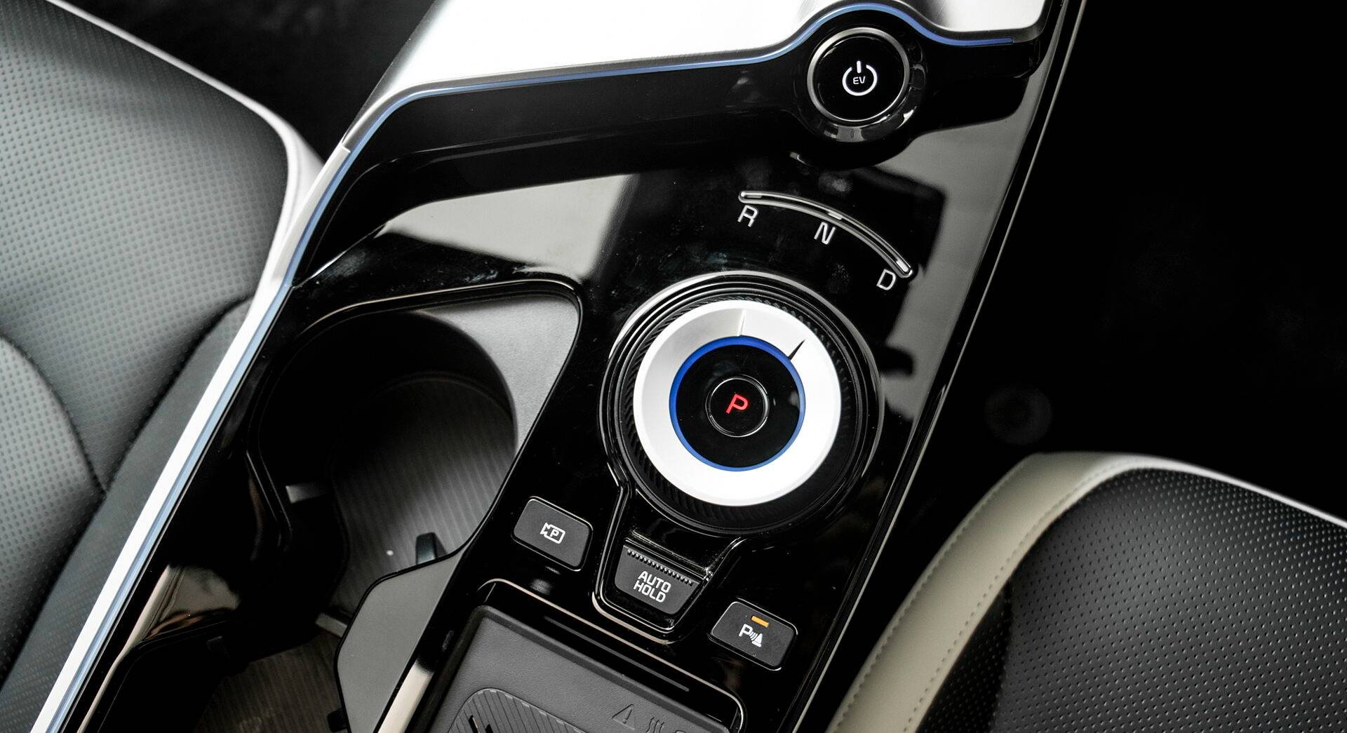 Kia EV6 interior view 9