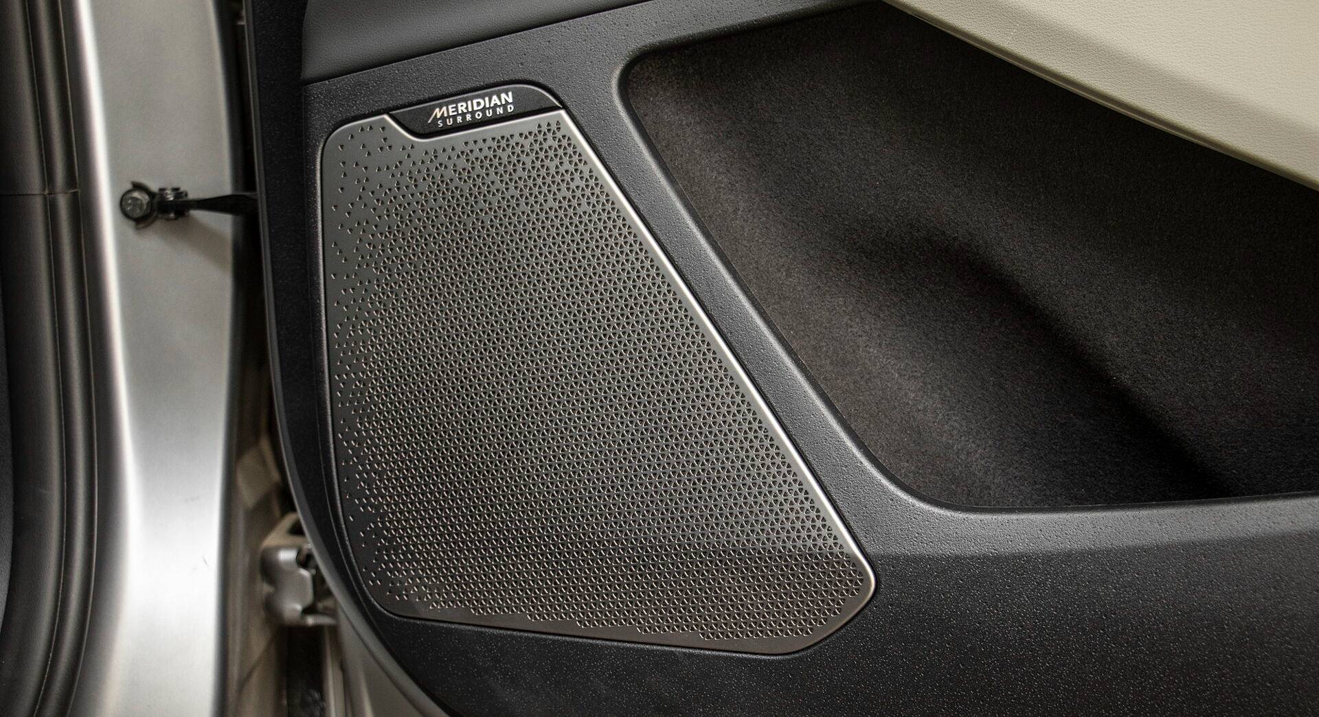 Kia EV6 interior view 27