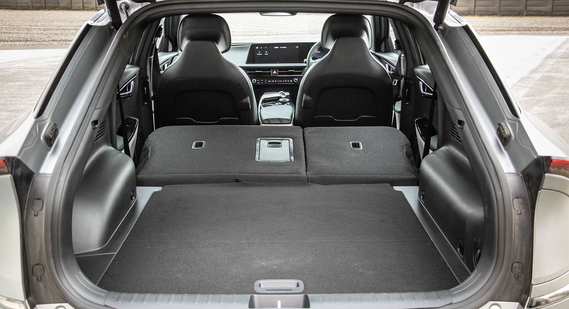 Kia EV6 interior view 37