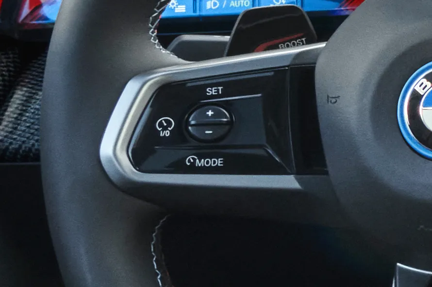BMW i5 M60 xDrive interior view 5