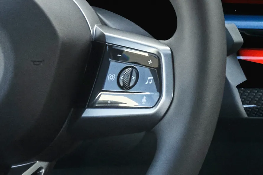 BMW i5 M60 xDrive interior view 6