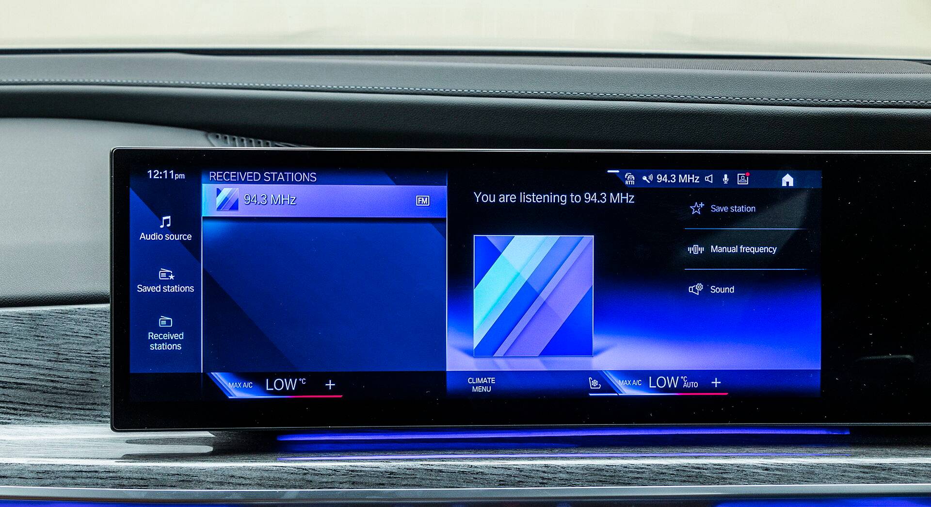 BMW i7 interior view 7