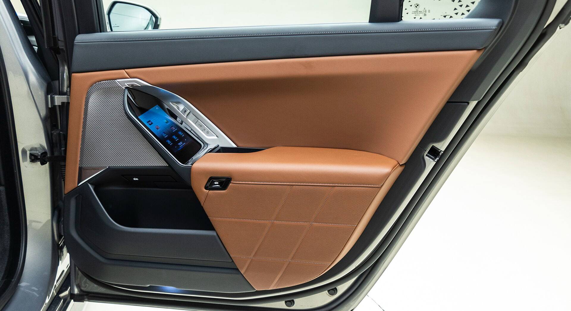 BMW i7 interior view 41