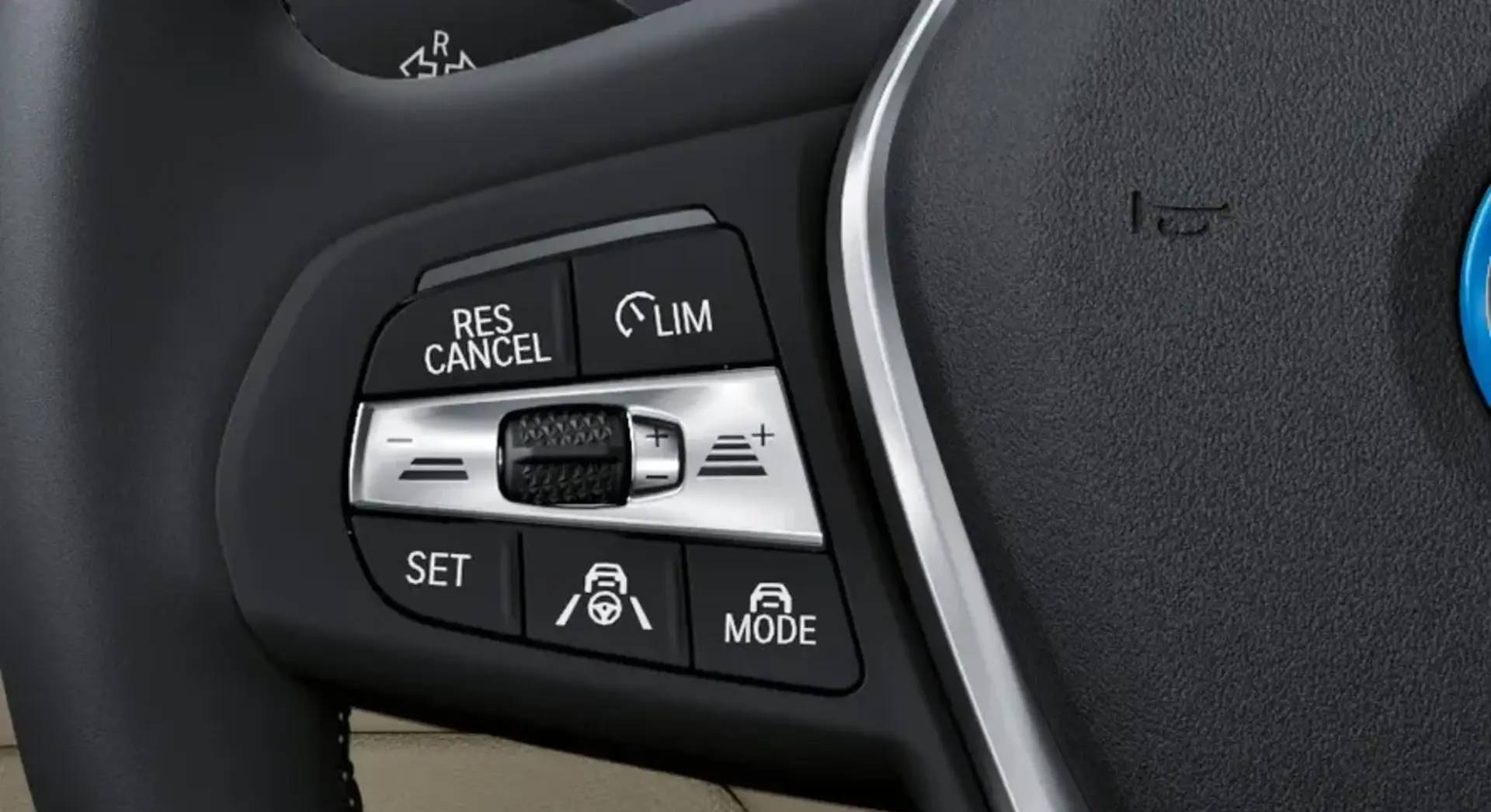 BMW i4 interior view 5