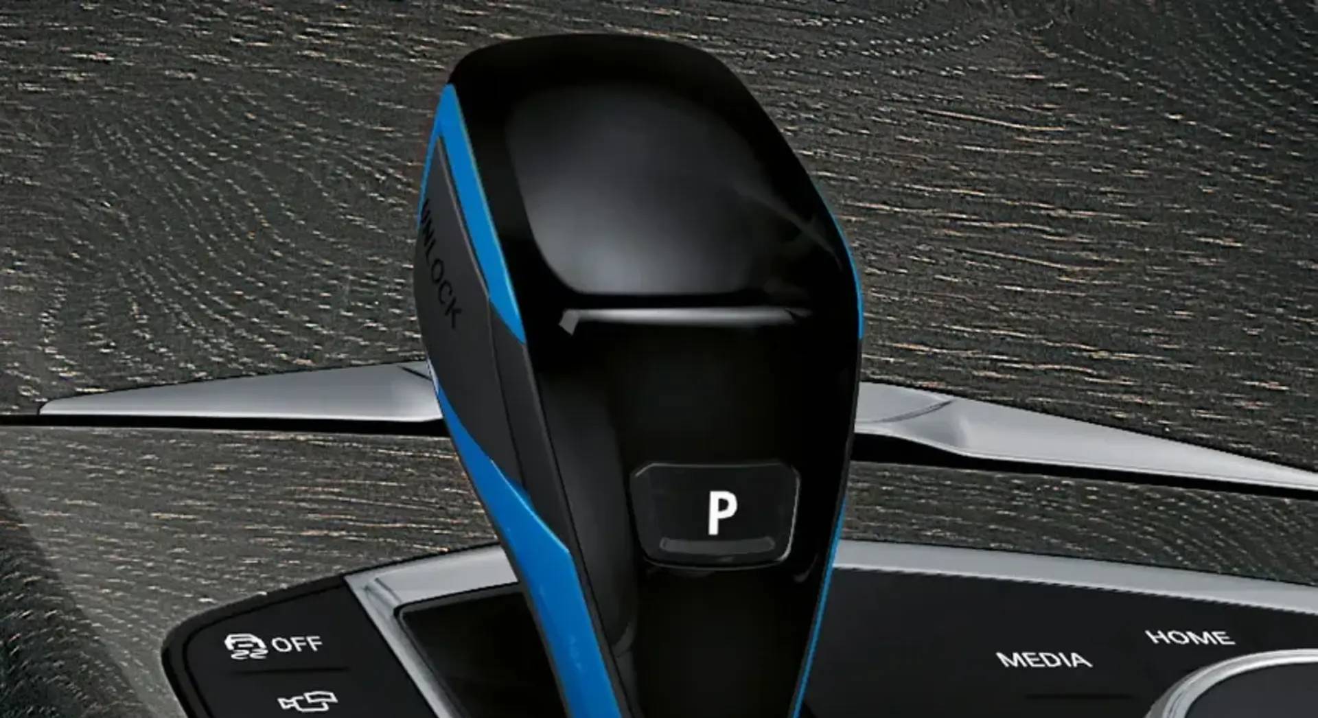 BMW i4 interior view 8