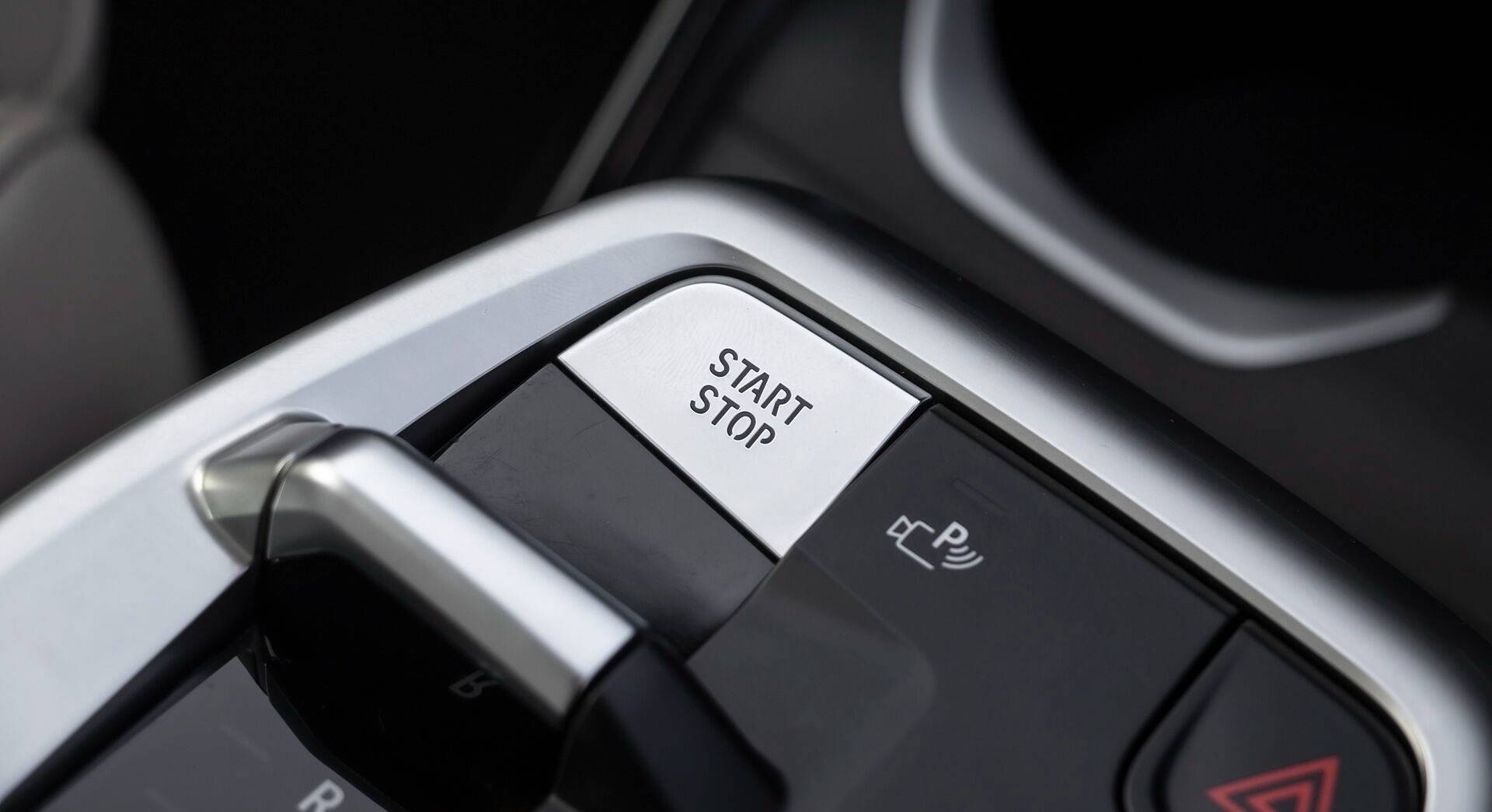 BMW iX1 interior view 12