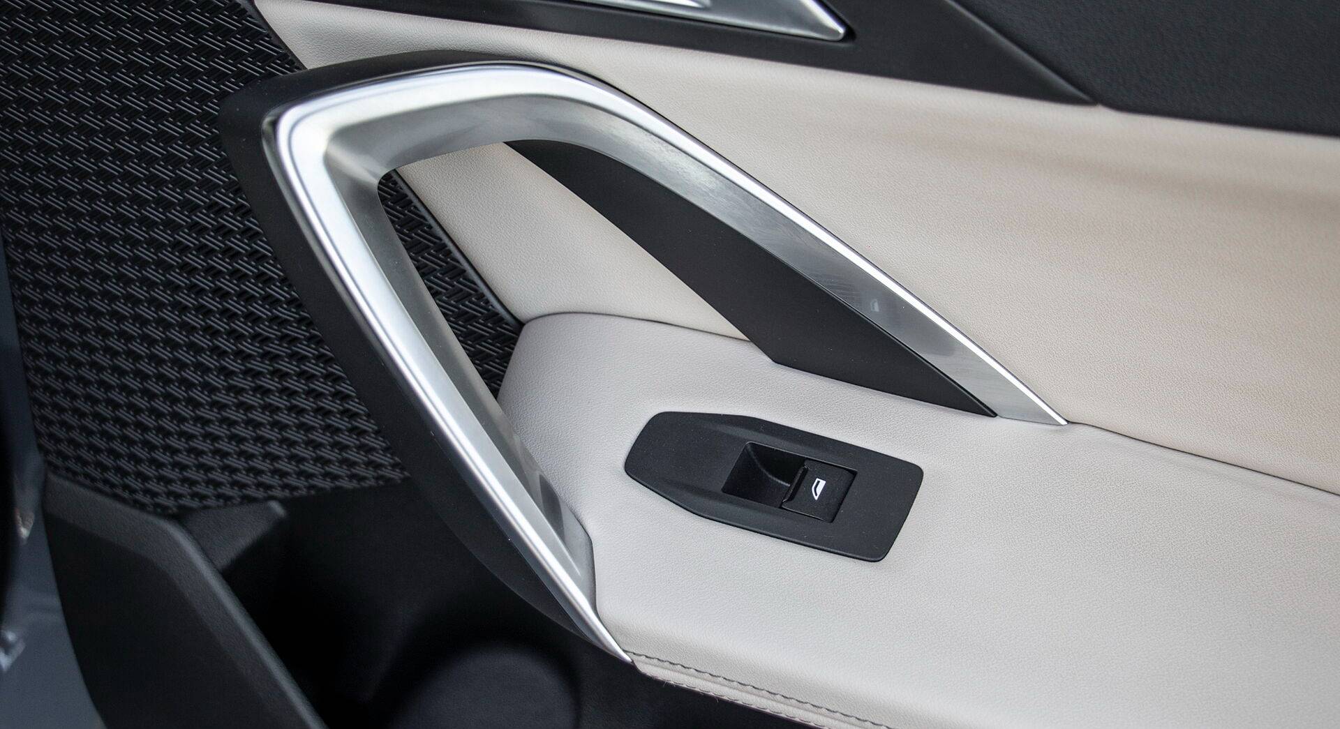 BMW iX1 interior view 42