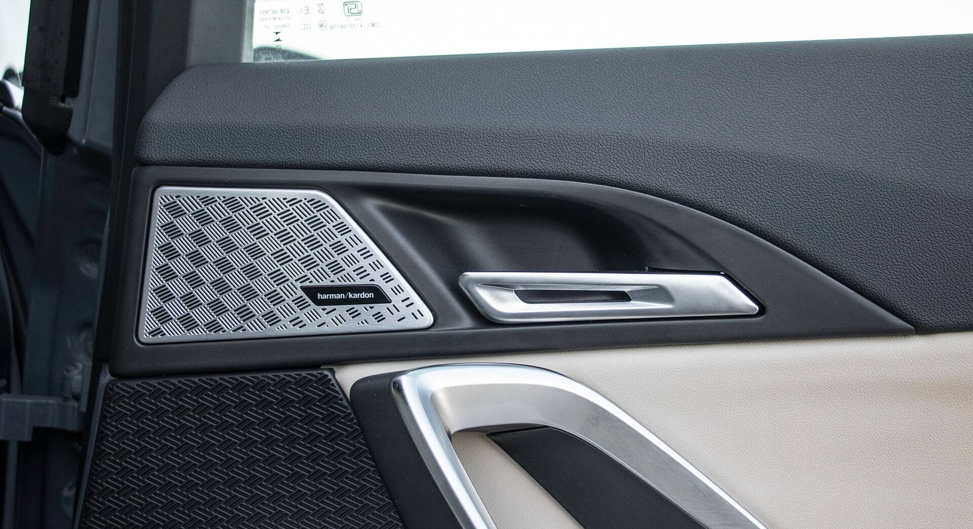 BMW iX1 interior view 43
