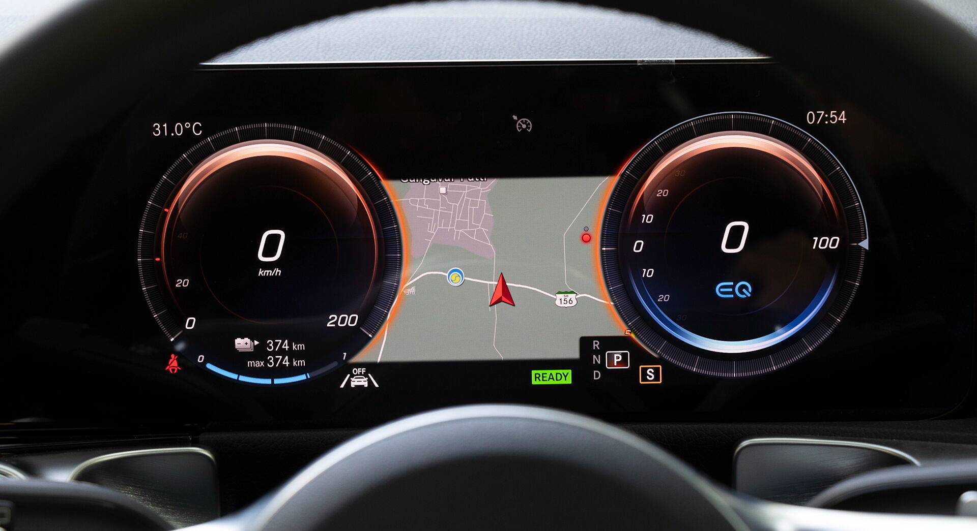 Mercedes-Benz EQB 350 4Matic interior view 3