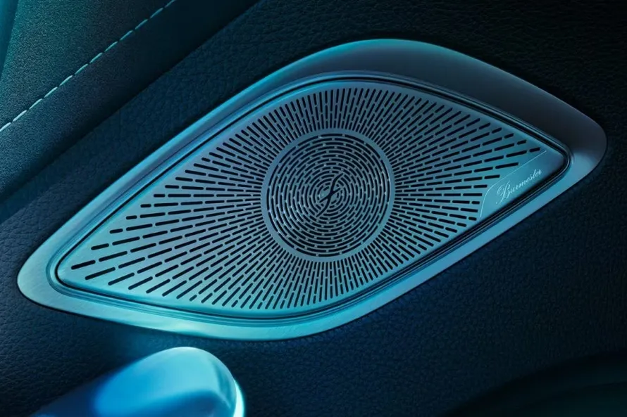Mercedes-Benz EQE 500 4Matic interior view 12