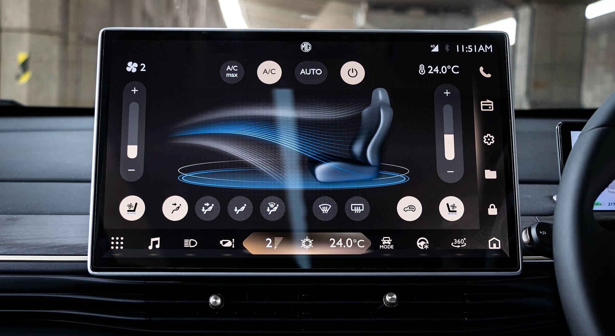 MG Windsor EV interior view 8
