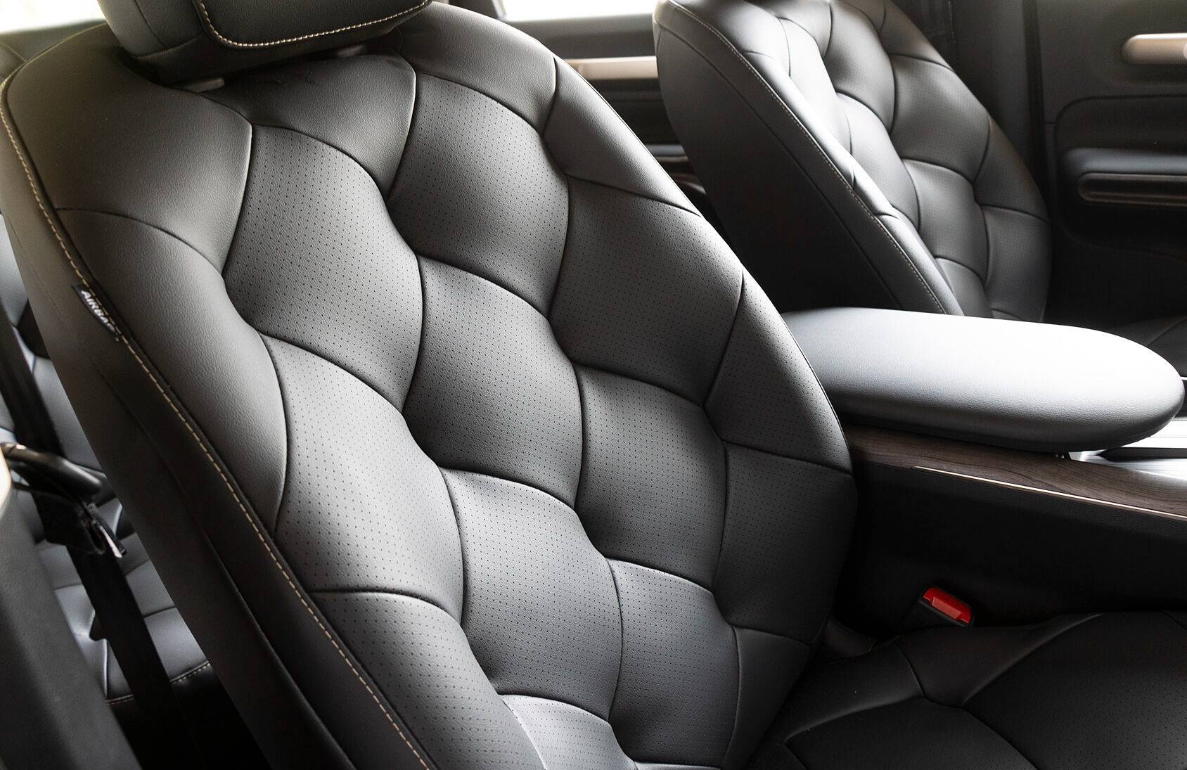MG Windsor EV interior view 18