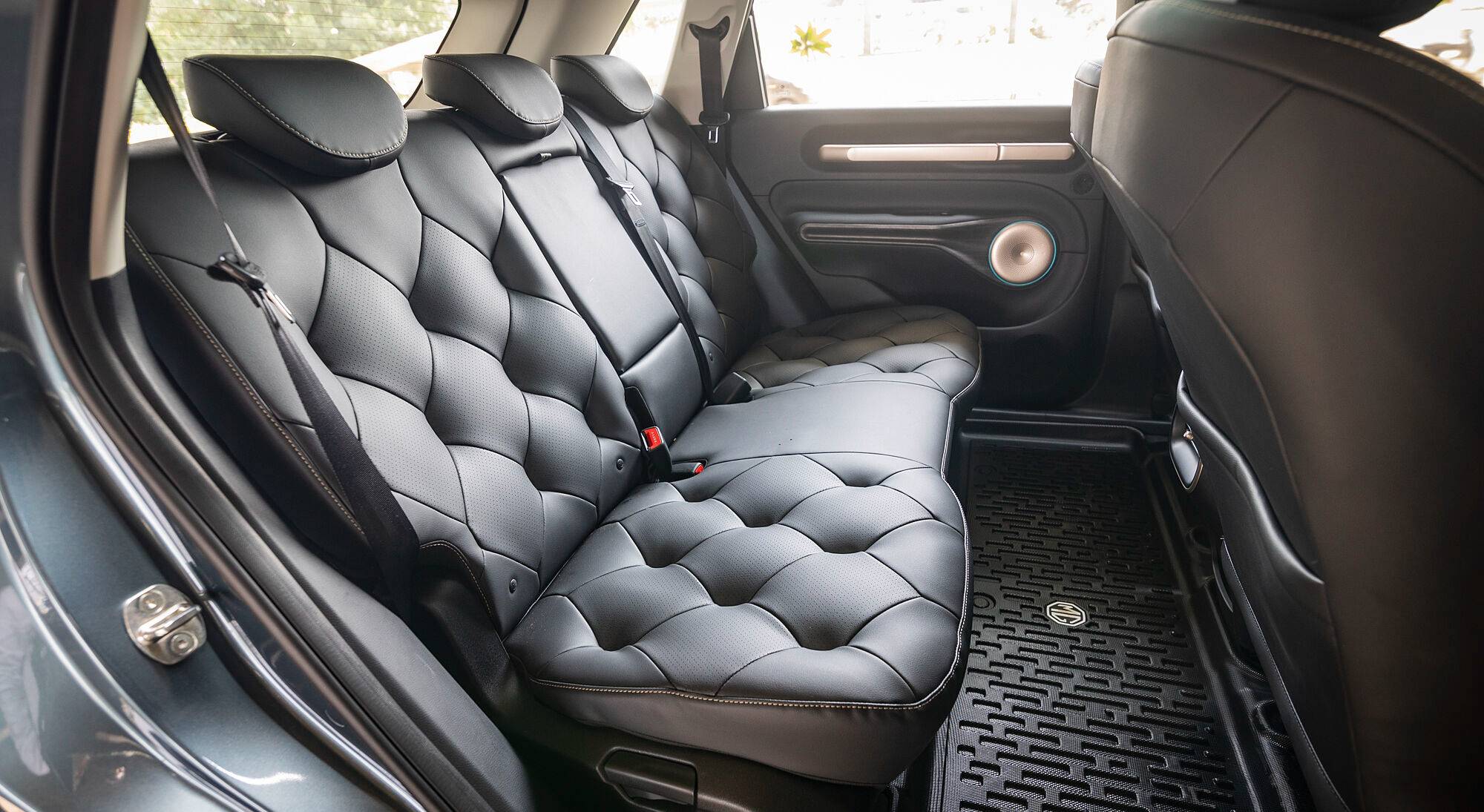MG Windsor EV interior view 32