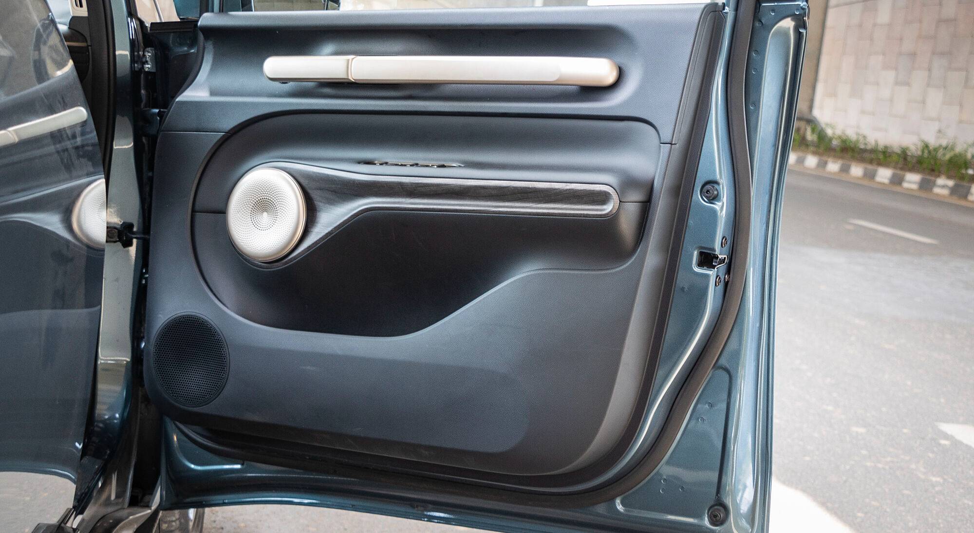 MG Windsor EV interior view 39