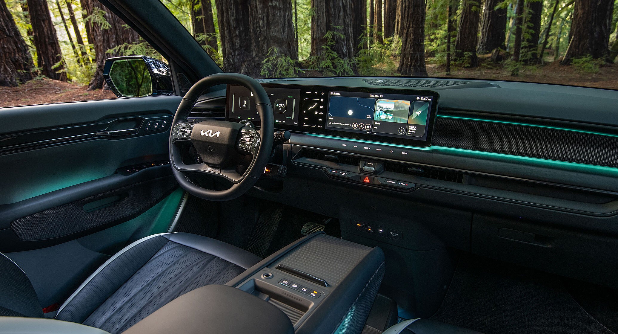 Kia EV9 interior view 3