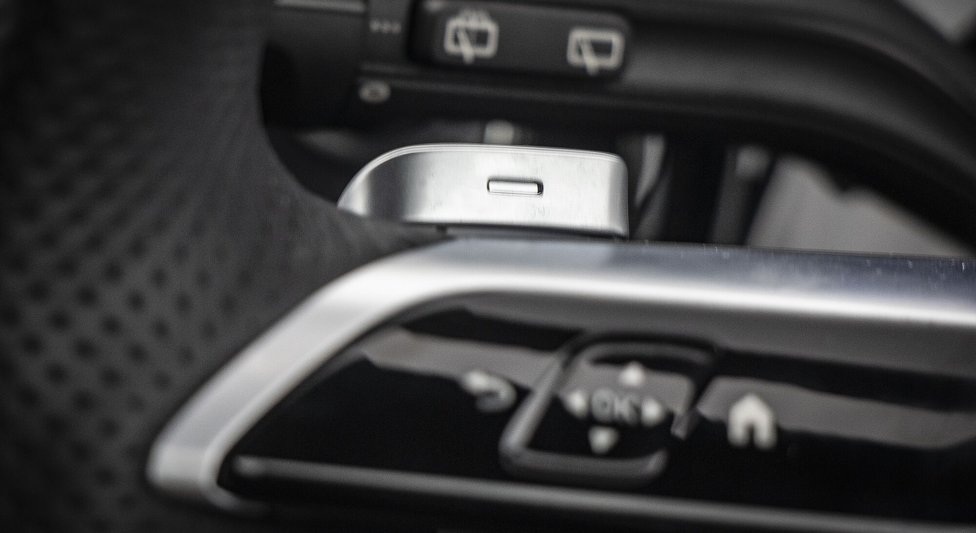 Mercedes-Benz EQA 250+ interior view 6