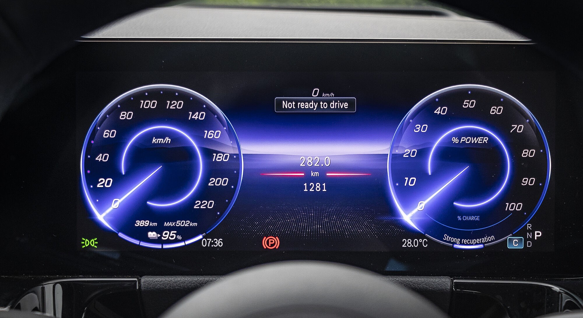 Mercedes-Benz EQA 250+ interior view 10
