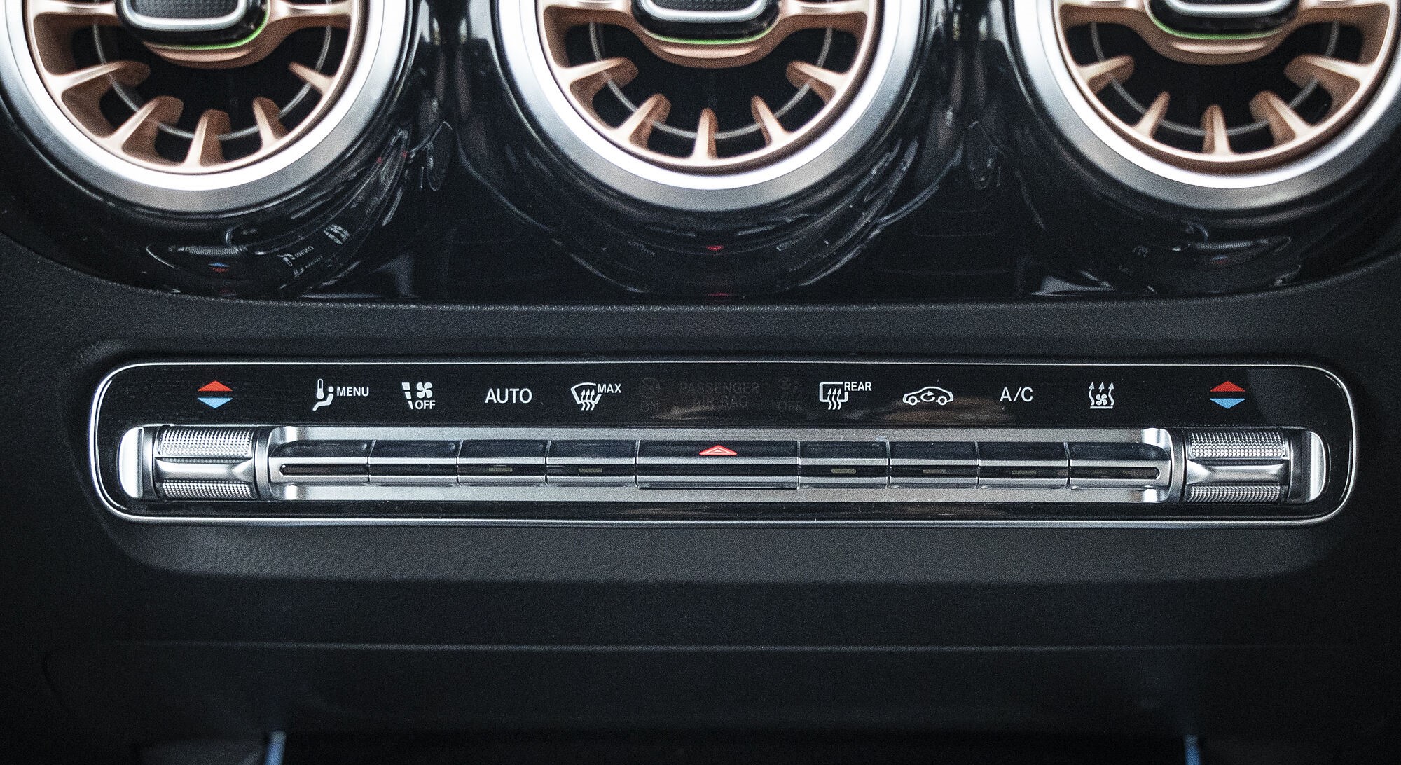 Mercedes-Benz EQA 250+ interior view 12