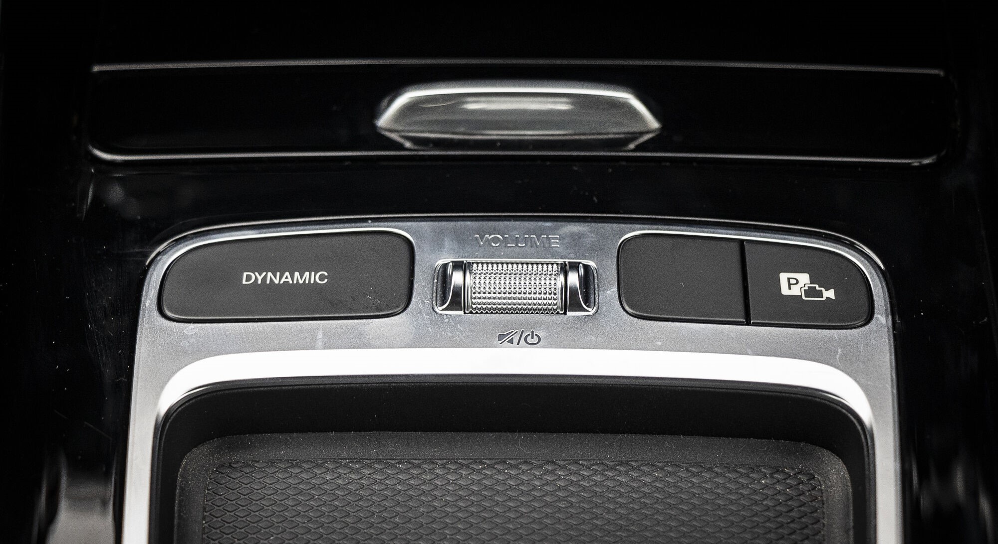Mercedes-Benz EQA 250+ interior view 17