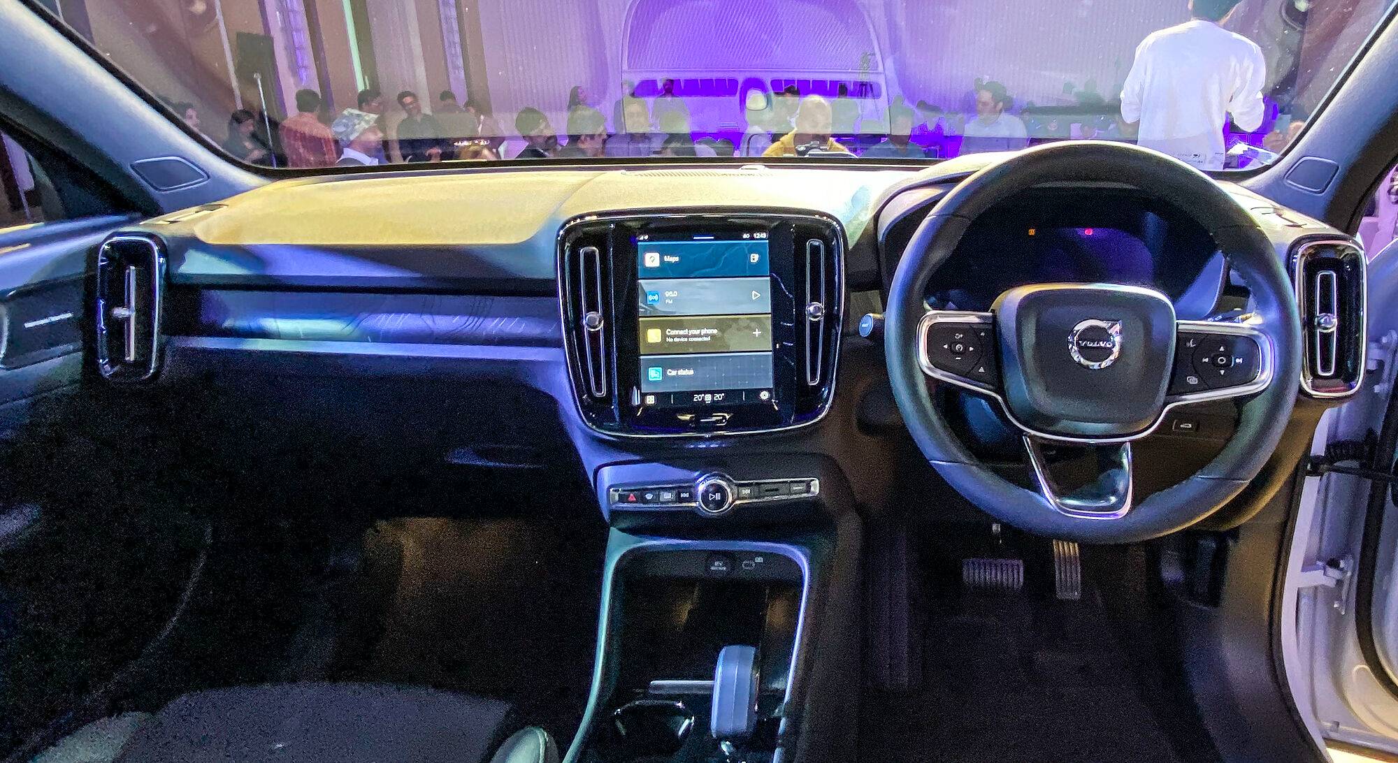 Volvo C40 Recharge interior view 1