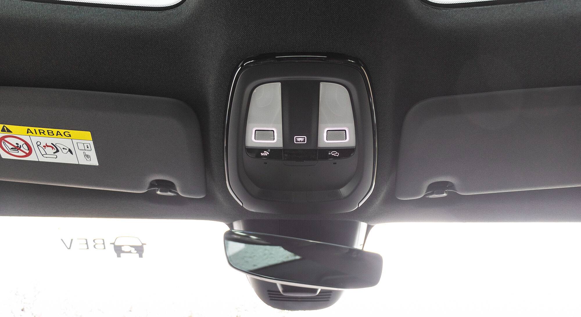 Volvo C40 Recharge interior view 13
