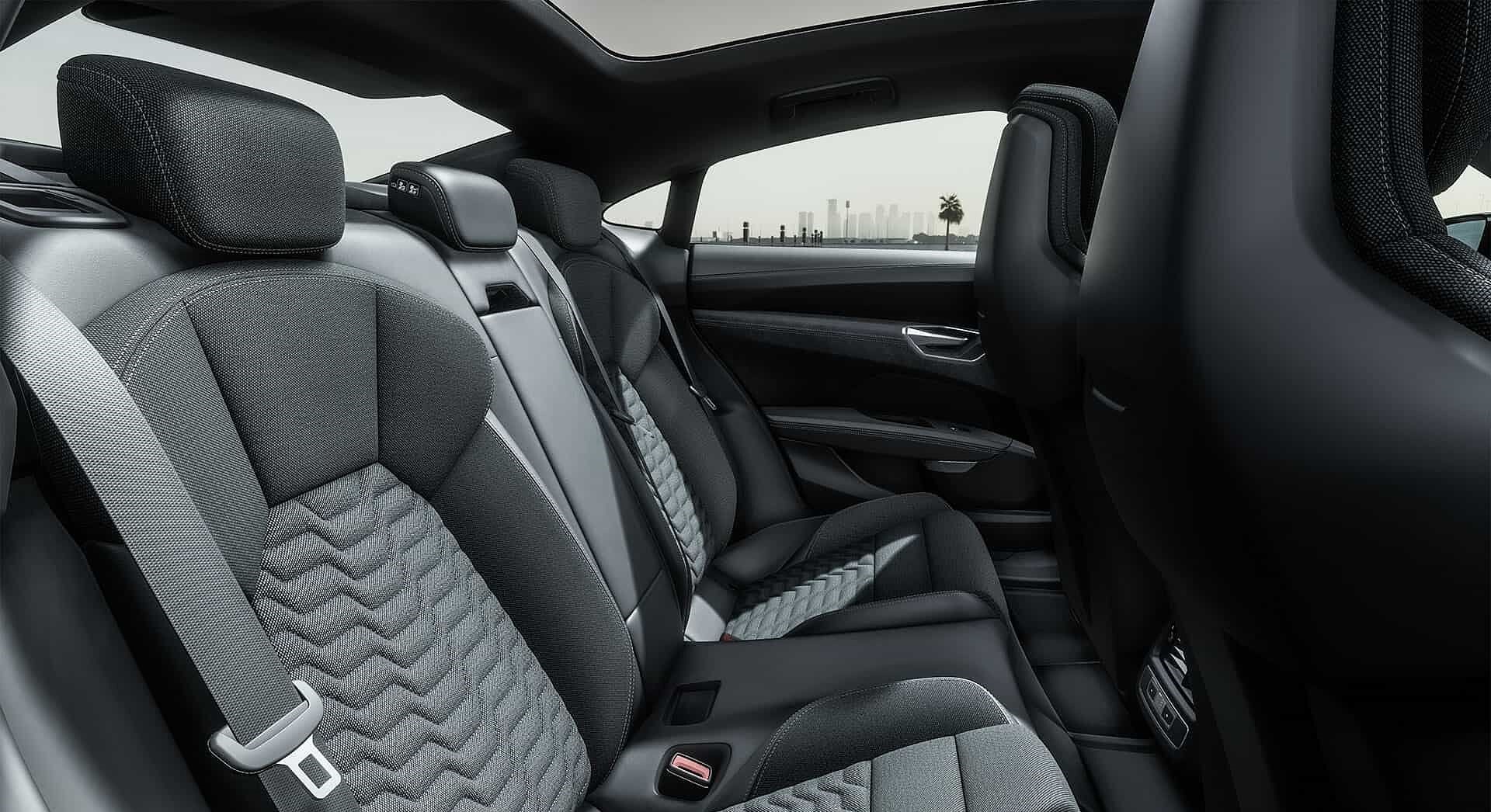 Audi e-tron GT interior view 4