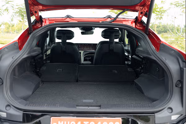 Mahindra BE 6 interior view 17