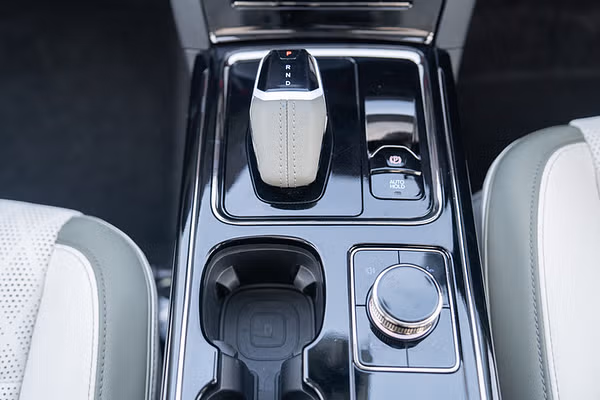 Mahindra XEV 9e interior view 6
