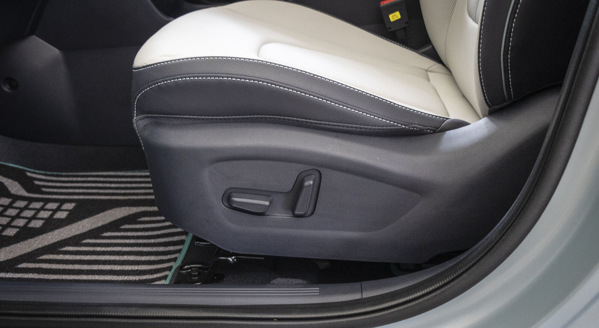 Hyundai Creta Electric interior view 12
