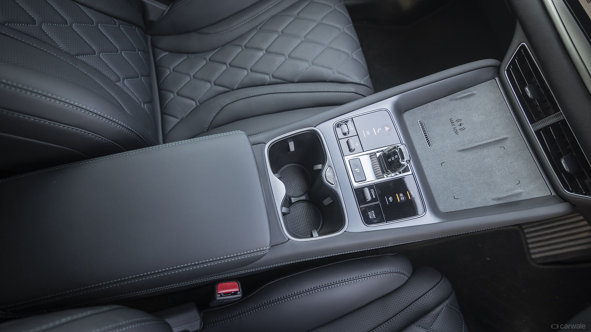 BYD Sealion 7 interior view 3