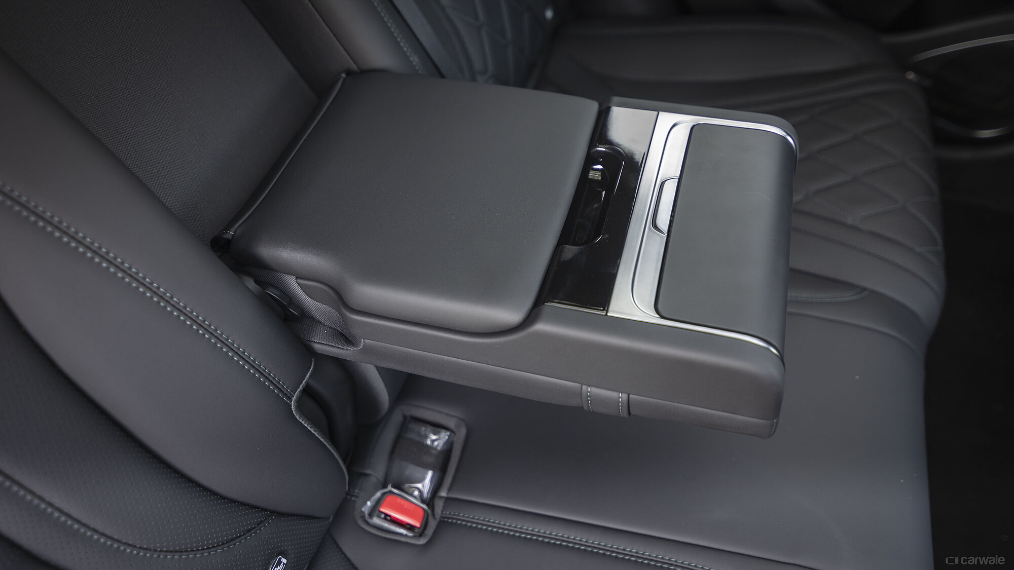 BYD Sealion 7 interior view 30