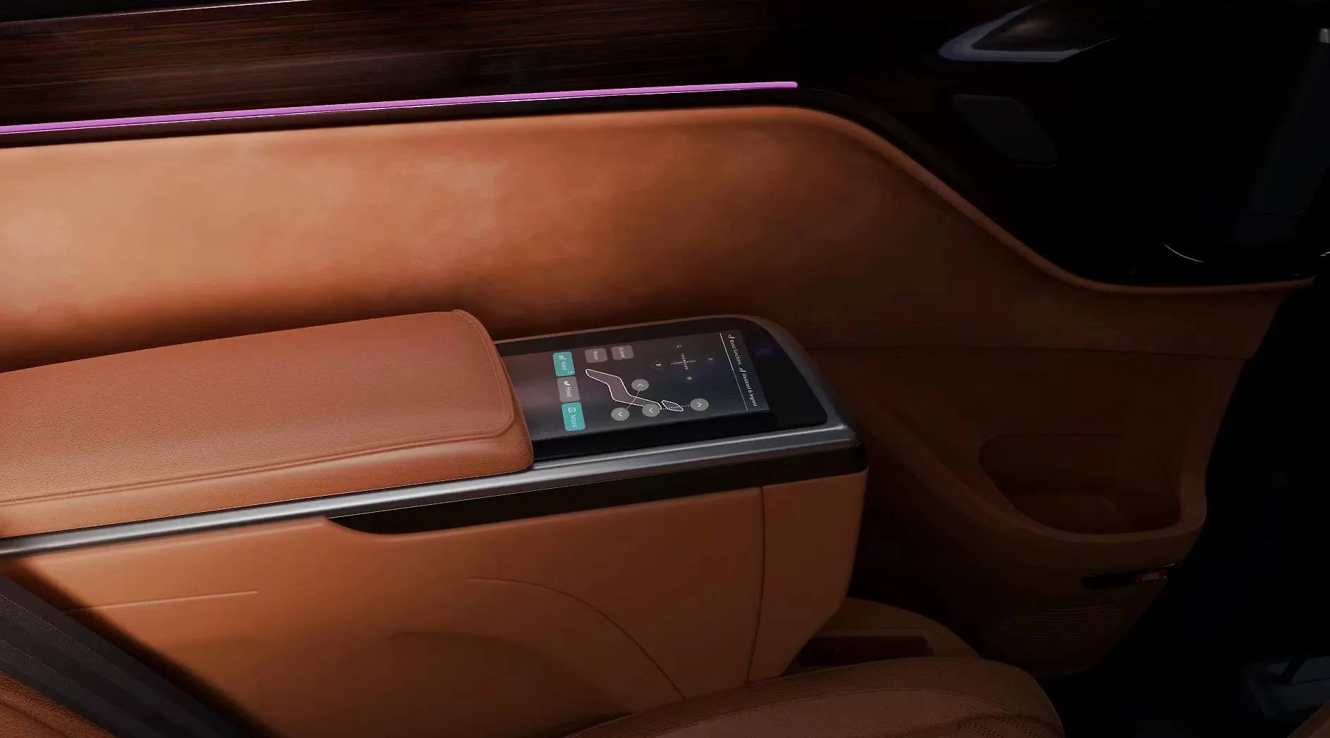 MG M9 interior view 6