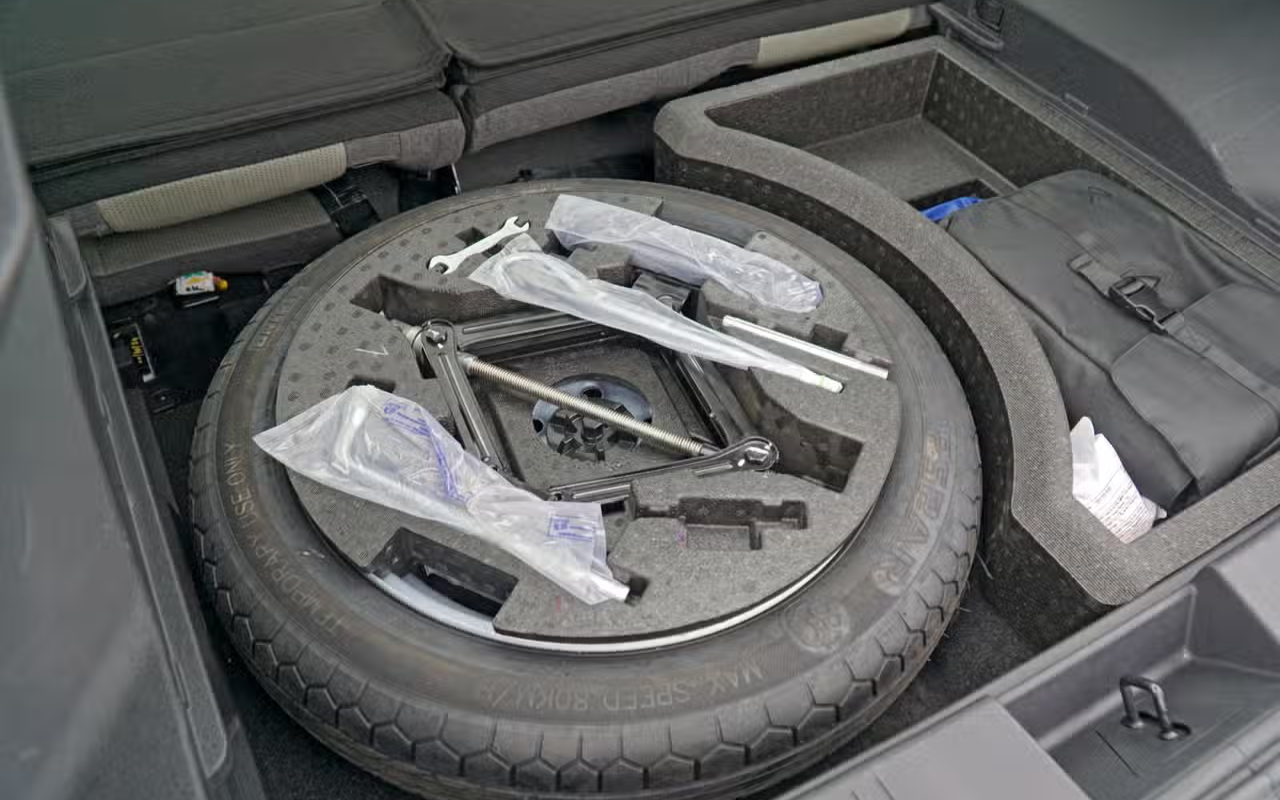 Mahindra BE 6 interior view 18