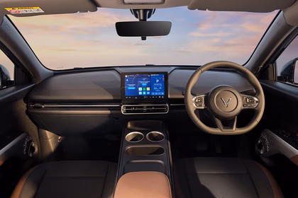 VinFast MPV 7 interior view 2