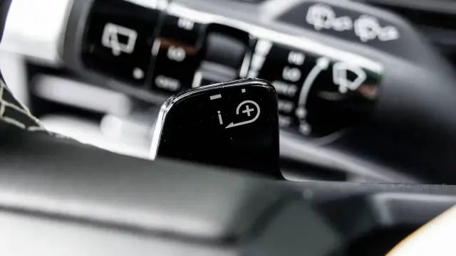 Kia Syros EV interior - Regen Paddle Shifter: Up - image