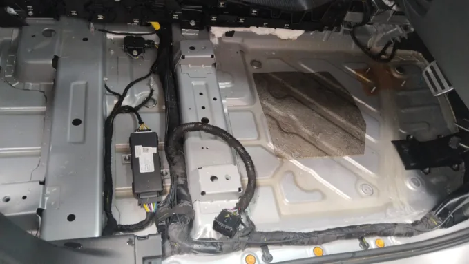 The floor pan was dried during the service. (Image Credit: Mr. Nallam Phani Kumar Raja)